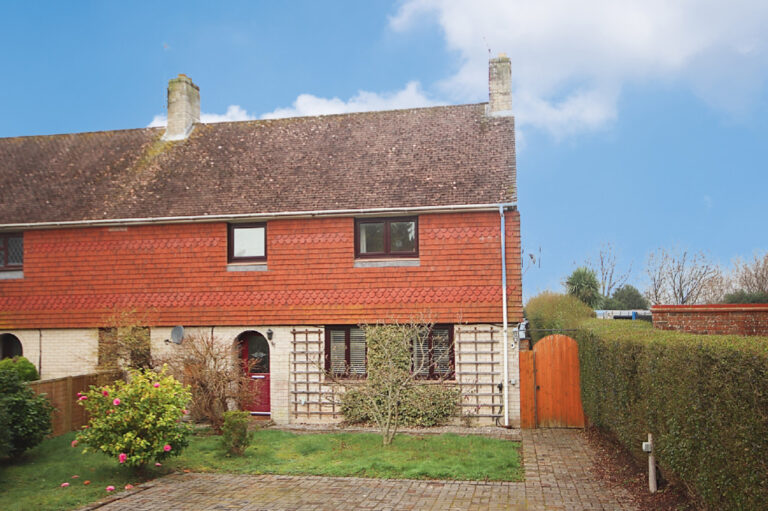 Stane Street Close.