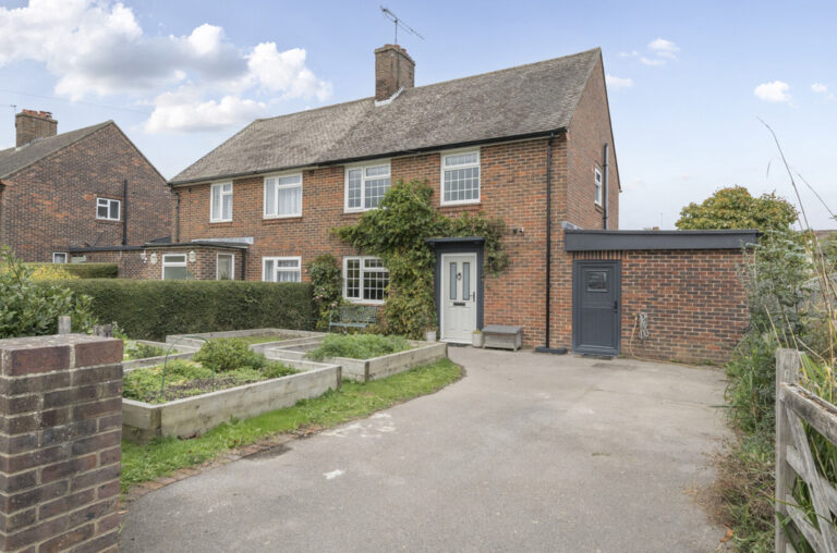 KIRDFORD VILLAGE
