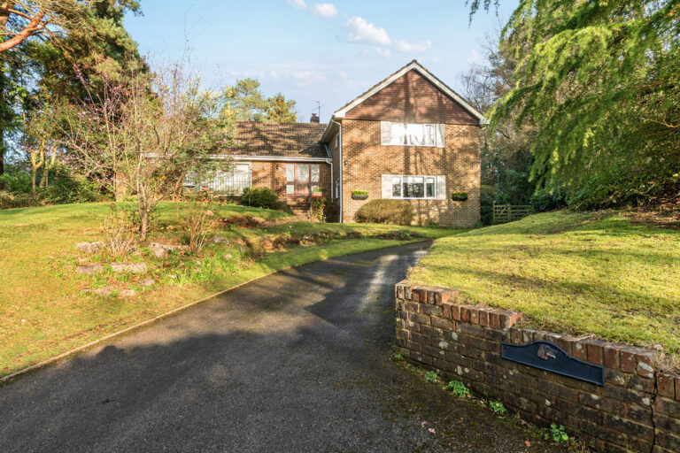 Storrington – Bracken Lane