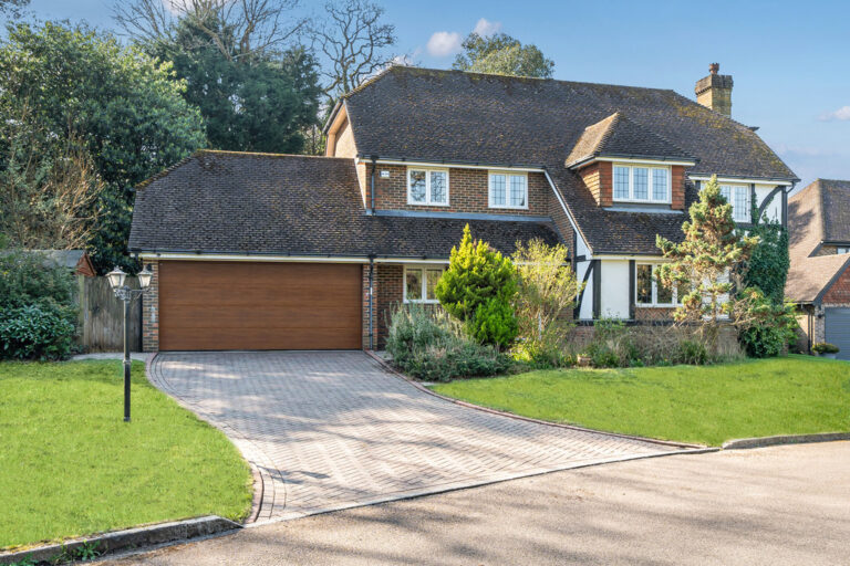 Storrington – Five bedroom detached family home