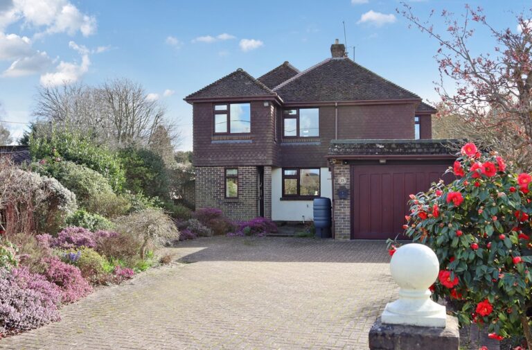 Storrington – Pulborough Road