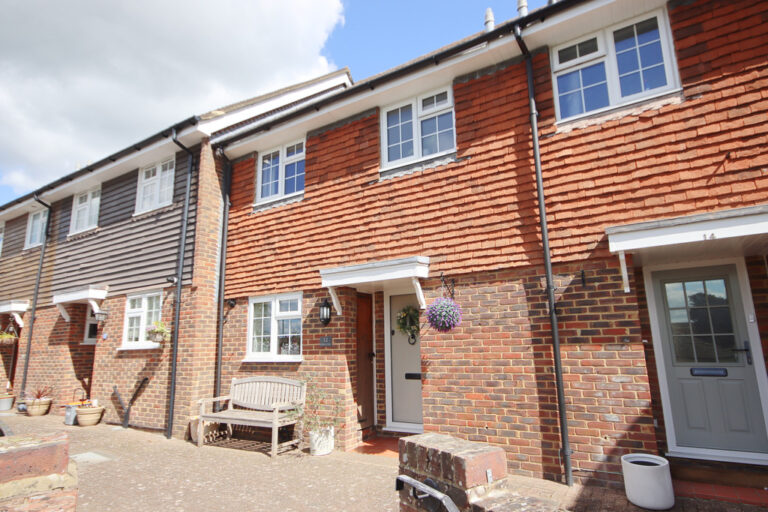 St. Marys Close, Billingshurst
