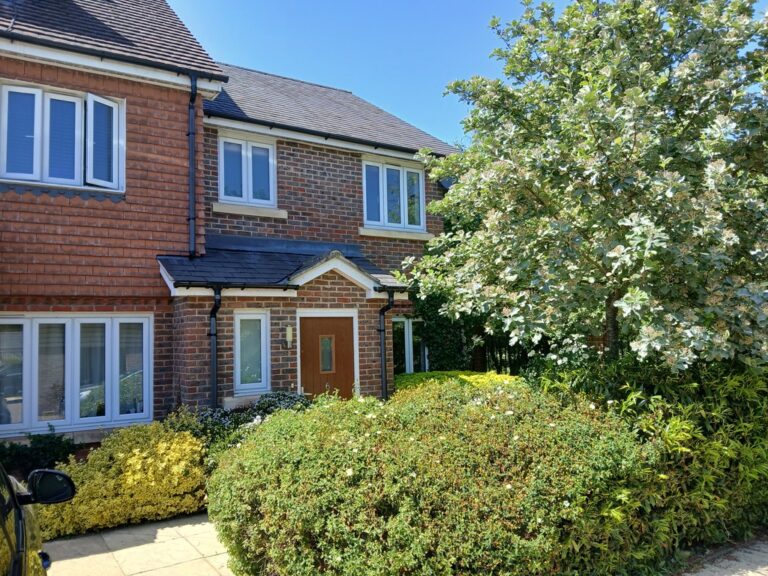 BILLINGSHURST