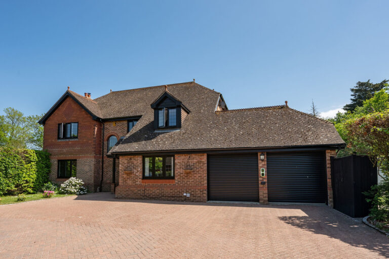 Kingsfold Close, Billingshurst