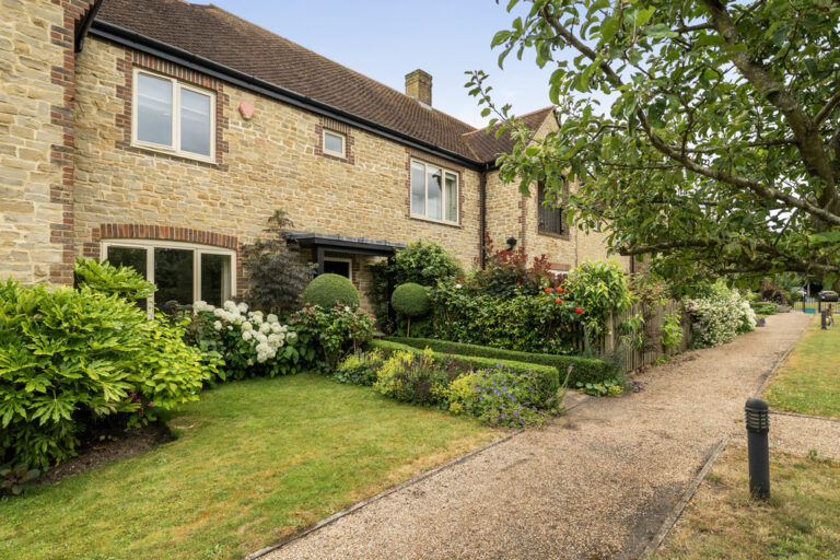 Storrington – Orchard Gardens