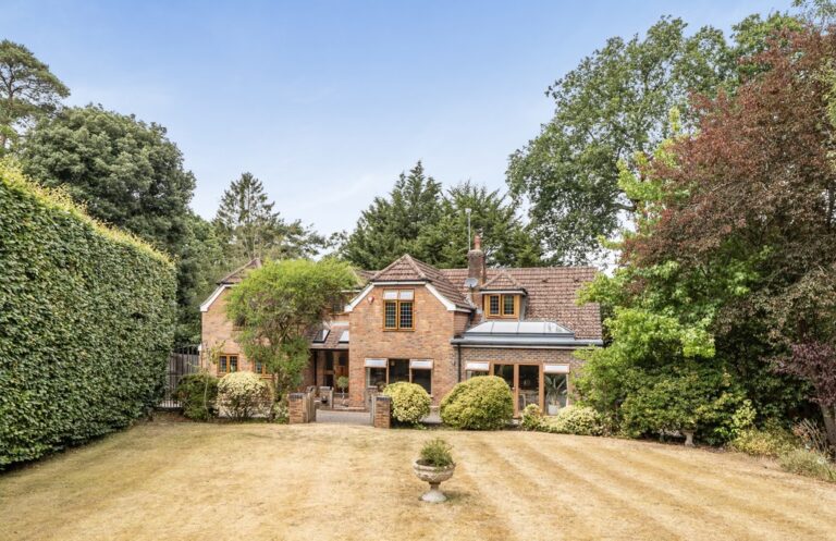 Storrington – close to the village centre